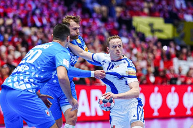 David Mandic (Kroatien, 39), Omar Ingi Magnusson (Island, 14) DEN, Island vs. Kroatien, Handball, EHF Europameisterschaft 2026, Spiel um Platz 3, 01.02.2026 DEN, Island vs. Kroatien, Handball, EHF Europameisterschaft 2026, Spiel um Platz 3, 01.02.2026 Herning Copyright: xEibner-Pressefoto MarcelxvonxFehrnx EP_MFN