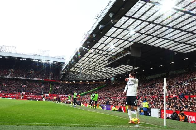 Harry Wilson of Fulham Manchester United, ManU v Fulham, Premier League, Football, Old Trafford, Manchester, UK - 01 Feb 2026Manchester Old Trafford United Kingdom EDITORIAL USE ONLY No use with unauthorised audio, video, data, fixture lists, club league logos or live services. Online in-match use limited to 120 images, no video emulation. No use in betting, games or single club league player publications. Copyright: xPaulxCurrie Shutterstockx 16496861ef