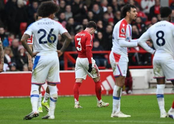 Neco Williams of Nottingham Forest reacts after being sent off Nottingham Forest v Crystal Palace, Premier League, Football, City Ground, Nottingham, UK - 01 Feb 2026Nottingham City Ground United Kingdom EDITORIAL USE ONLY No use with unauthorised audio, video, data, fixture lists, club league logos or live services. Online in-match use limited to 120 images, no video emulation. No use in betting, games or single club league player publications. Copyright: xAnnaxGowthorpe Shutterstockx 16496863al