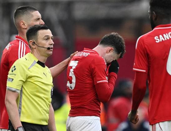 Neco Williams of Nottingham Forest reacts after being sent off Nottingham Forest v Crystal Palace, Premier League, Football, City Ground, Nottingham, UK - 01 Feb 2026Nottingham City Ground United Kingdom EDITORIAL USE ONLY No use with unauthorised audio, video, data, fixture lists, club league logos or live services. Online in-match use limited to 120 images, no video emulation. No use in betting, games or single club league player publications. Copyright: xAnnaxGowthorpe Shutterstockx 16496863ak