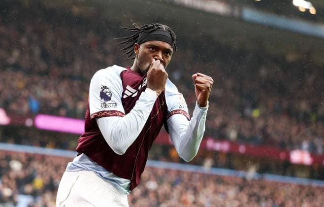 Tammy Abraham of Aston Villa scores a goal, celebrates and reacts as it is ruled off. Aston Villa v Brentford, Premier League, Football, Villa Park, Birmingham, UK - 01 Feb 2026Birmingham Villa Park United Kingdom EDITORIAL USE ONLY No use with unauthorised audio, video, data, fixture lists, club league logos or live services. Online in-match use limited to 120 images, no video emulation. No use in betting, games or single club league player publications. Copyright: xRyanxBrowne Shutterstockx 16496858bi