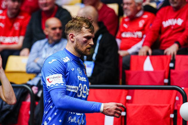 Verletzung David Mandic (Kroatien, 39) DEN, Island vs. Kroatien, Handball, EHF Europameisterschaft 2026, Spiel um Platz 3, 01.02.2026 DEN, Island vs. Kroatien, Handball, EHF Europameisterschaft 2026, Spiel um Platz 3, 01.02.2026 Herning Copyright: xEibner-Pressefoto MarcelxvonxFehrnx EP_MFN
