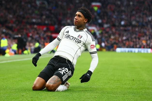 Kevin of Fulham celebrates scoring to make it 2-2 Manchester United, ManU v Fulham, Premier League, Football, Old Trafford, Manchester, UK - 01 Feb 2026Manchester Old Trafford United Kingdom EDITORIAL USE ONLY No use with unauthorised audio, video, data, fixture lists, club league logos or live services. Online in-match use limited to 120 images, no video emulation. No use in betting, games or single club league player publications. Copyright: xPaulxCurrie Shutterstockx 16496861hd