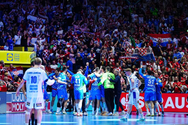Kroatien jubelt Jubel nach Sieg Spielende DEN, Island vs. Kroatien, Handball, EHF Europameisterschaft 2026, Spiel um Platz 3, 01.02.2026 DEN, Island vs. Kroatien, Handball, EHF Europameisterschaft 2026, Spiel um Platz 3, 01.02.2026 Herning Copyright: xEibner-Pressefoto MarcelxvonxFehrnx EP_MFN