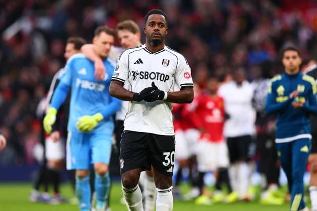 Ryan Sessegnon of Fulham at the end of the match Manchester United, ManU v Fulham, Premier League, Football, Old Trafford, Manchester, UK - 01 Feb 2026Manchester Old Trafford United Kingdom EDITORIAL USE ONLY No use with unauthorised audio, video, data, fixture lists, club league logos or live services. Online in-match use limited to 120 images, no video emulation. No use in betting, games or single club league player publications. Copyright: xPaulxCurrie Shutterstockx 16496861iq