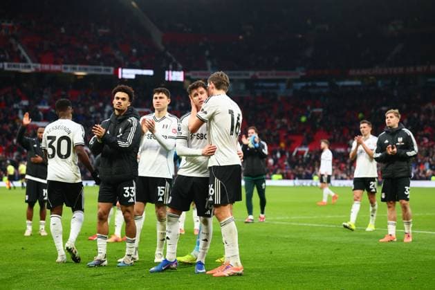 Fulham at the end of the match Manchester United, ManU v Fulham, Premier League, Football, Old Trafford, Manchester, UK - 01 Feb 2026Manchester Old Trafford United Kingdom EDITORIAL USE ONLY No use with unauthorised audio, video, data, fixture lists, club league logos or live services. Online in-match use limited to 120 images, no video emulation. No use in betting, games or single club league player publications. Copyright: xPaulxCurrie Shutterstockx 16496861jc