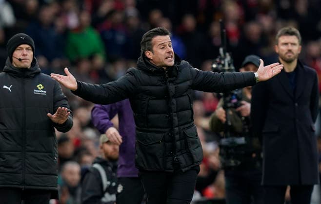 Manchester, England, 1st February 2026. Marco Silva manager of Fulham during the Manchester United, ManU vs Fulham Premier League match at Old Trafford, Manchester. Picture credit should read: Andrew Yates Sportimage EDITORIAL USE ONLY. No use with unauthorised audio, video, data, fixture lists, club league logos or live services. Online in-match use limited to 120 images, no video emulation. No use in betting, games or single club league player publications. SPI_051_AY_MAN_UTD_FULHAM SPI-4502-0050