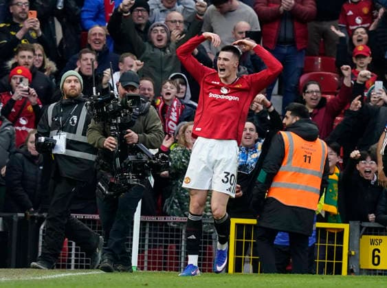Manchester, England, 1st February 2026. Benjamin Sesko of Manchester United, ManU (C) celebrates after scoring the third goal during the Manchester United vs Fulham Premier League match at Old Trafford, Manchester. Picture credit should read: Andrew Yates Sportimage EDITORIAL USE ONLY. No use with unauthorised audio, video, data, fixture lists, club league logos or live services. Online in-match use limited to 120 images, no video emulation. No use in betting, games or single club league player publications. SPI_056_AY_MAN_UTD_FULHAM SPI-4502-0055