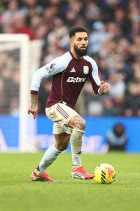 Douglas Luiz of Aston Villa Aston Villa v Brentford, Premier League, Football, Villa Park, Birmingham, UK - 01 Feb 2026Birmingham Villa Park United Kingdom EDITORIAL USE ONLY No use with unauthorised audio, video, data, fixture lists, club league logos or live services. Online in-match use limited to 120 images, no video emulation. No use in betting, games or single club league player publications. Copyright: xRyanxBrowne Shutterstockx 16496858cw