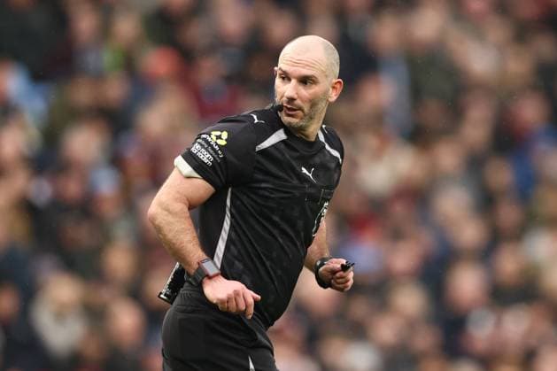 Referee Mr Tim Robinson. Aston Villa v Brentford, Premier League, Football, Villa Park, Birmingham, UK - 01 Feb 2026Birmingham Villa Park United Kingdom EDITORIAL USE ONLY No use with unauthorised audio, video, data, fixture lists, club league logos or live services. Online in-match use limited to 120 images, no video emulation. No use in betting, games or single club league player publications. Copyright: xRyanxBrowne Shutterstockx 16496858eq