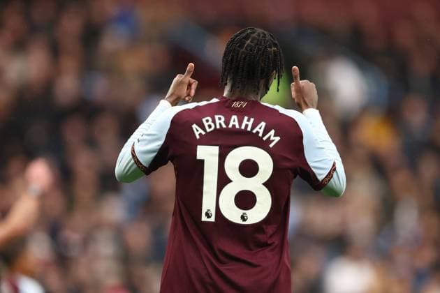 Tammy Abraham of Aston Villa Aston Villa v Brentford, Premier League, Football, Villa Park, Birmingham, UK - 01 Feb 2026Birmingham Villa Park United Kingdom EDITORIAL USE ONLY No use with unauthorised audio, video, data, fixture lists, club league logos or live services. Online in-match use limited to 120 images, no video emulation. No use in betting, games or single club league player publications. Copyright: xRyanxBrowne Shutterstockx 16496858fb