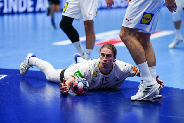 Juri Knorr (Deutschland, 15) DEN, Daenemark vs. Deutschland, Handball, EHF Europameisterschaft 2026, Finale, 01.02.2026 DEN, Daenemark vs. Deutschland, Handball, EHF Europameisterschaft 2026, Finale, 01.02.2026 Herning Copyright: xEibner-Pressefoto MarcelxvonxFehrnx EP_MFN