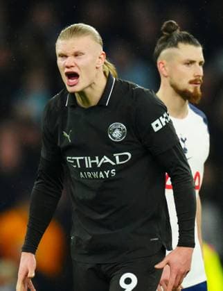 Erling Haaland of Manchester City reacts angrily at full time Tottenham Hotspur v Manchester City, Premier League, Football, Tottenham Hotspur Stadium, London, UK - 01 Feb 2026London Tottenham Hotspur Stadium United Kingdom EDITORIAL USE ONLY No use with unauthorised audio, video, data, fixture lists, club league logos or live services. Online in-match use limited to 120 images, no video emulation. No use in betting, games or single club league player publications. Copyright: xJavierxGarcia Shutterstockx 16496864as