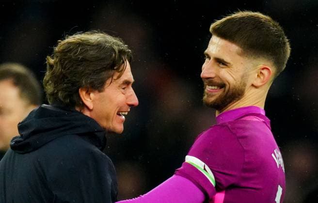 Tottenham Hotspur Manager Thomas Frank celebrates with goalkeeper Guglielmo Vicario at full time Tottenham Hotspur v Manchester City, Premier League, Football, Tottenham Hotspur Stadium, London, UK - 01 Feb 2026London Tottenham Hotspur Stadium United Kingdom EDITORIAL USE ONLY No use with unauthorised audio, video, data, fixture lists, club league logos or live services. Online in-match use limited to 120 images, no video emulation. No use in betting, games or single club league player publications. Copyright: xJavierxGarcia Shutterstockx 16496864ay
