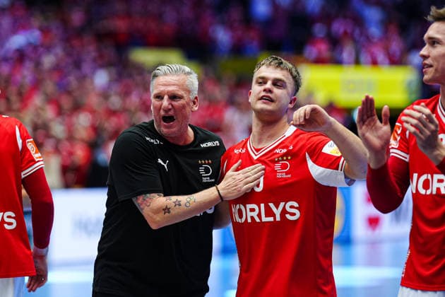 Daenemark jubelt Jubel nach Sieg Spielende DEN, Daenemark vs. Deutschland, Handball, EHF Europameisterschaft 2026, Finale, 01.02.2026 DEN, Daenemark vs. Deutschland, Handball, EHF Europameisterschaft 2026, Finale, 01.02.2026 Herning Copyright: xEibner-Pressefoto MarcelxvonxFehrnx EP_MFN