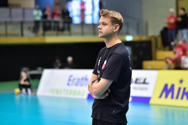 Jan Scheuermann (TV Rottenburg, Trainer) TV Rottenburg vs. VC Juniors Frankfurt, Volleyball, 2. Bundesliga Sued, 17. Spieltag, Spiel 5676, Saison 2025 2026, 01.02.2026, TV Rottenburg vs. VC Juniors Frankfurt, Volleyball, 2. Bundesliga Sued, 17. Spieltag, Spiel 5676, Saison 2025 2026, 01.02.2026 Rottenburg Copyright: xEibner-Pressefoto RalphxKunzex EP_RKE