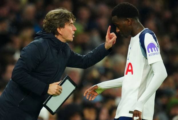 Tottenham Hotspur Manager Thomas Frank issues instructions to Pape Matar Sarr Tottenham Hotspur v Manchester City, Premier League, Football, Tottenham Hotspur Stadium, London, UK - 01 Feb 2026London Tottenham Hotspur Stadium United Kingdom EDITORIAL USE ONLY No use with unauthorised audio, video, data, fixture lists, club league logos or live services. Online in-match use limited to 120 images, no video emulation. No use in betting, games or single club league player publications. Copyright: xJavierxGarcia Shutterstockx 16496864dm