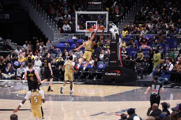 January 30, 2026, Washington, District Of Columbia, USA: BRONNY JAMES 9 of the Los Angeles Lakers dunks the ball during the game against the Washington Wizards at Capital One Arena Washington USA - ZUMAs352 20260130_zsp_s352_018 Copyright: xSabinaxShyshx
