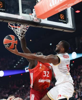 Alpha Diallo (AS Monaco, 11) am Korb mit Wenyen Gabriel (FC Bayern Basketball, 32), GER, FC Bayern Basketball vs. AS Monaco, Basketball, Euroleague, 27. Spieltag, Saison 2025 2026, 05.02.2026, GER, FC Bayern Basketball vs. AS Monaco, Basketball, Euroleague, 27. Spieltag, Saison 2025 2026, 05.02.2026 Muenchen Copyright: xEibner-Pressefoto JennixMaulx EP_JML