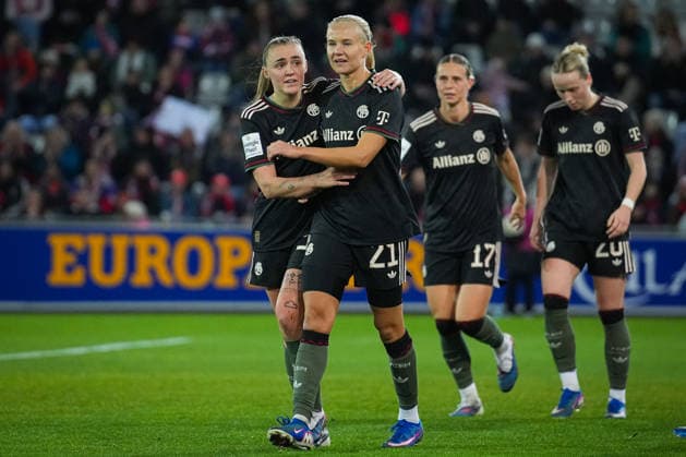 Fussball, Google Pixel Frauen-Bundesliga, 17 .Spieltag, 2025 2026, SC Freiburg vs. FC Bayern München, 06.02.2026, Dreisamstadion, Freiburg,:PERNILLE HARDER FC Bayern München, 21) Tor, Torjubel, Freiburg Dreisamstadion Baden-Württemberg Deutschland Copyright: xFINLEYxMÖRCHx
