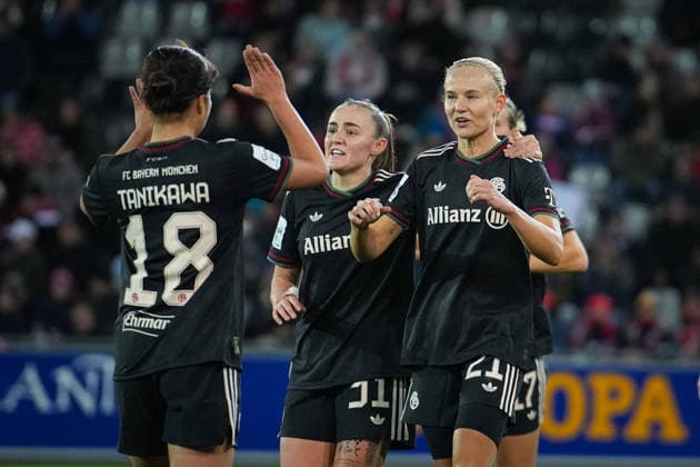 Fussball, Google Pixel Frauen-Bundesliga, 17 .Spieltag, 2025 2026, SC Freiburg vs. FC Bayern München, 06.02.2026, Dreisamstadion, Freiburg,:PERNILLE HARDER FC Bayern München, 21) Tor, Torjubel, Freiburg Dreisamstadion Baden-Württemberg Deutschland Copyright: xFINLEYxMÖRCHx