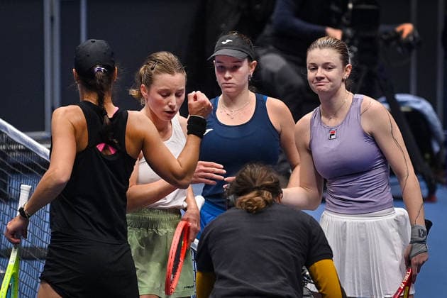 Lucie Havlickova, right, and Dominika Salkova, 2nd from right, (both CZE) in the match against Quinn Gleason, left, (USA) and Anna Siskova, 2nd from left, (CZE) within the WTA, Tennis Damen women s tennis tournament Ostrava Open in Ostrava, Czech Republic, February 6, 2026. (CTKxPhoto JaroslavxOzana) CTKPhotoP2026020611531 CTKPhotoP2026020611531