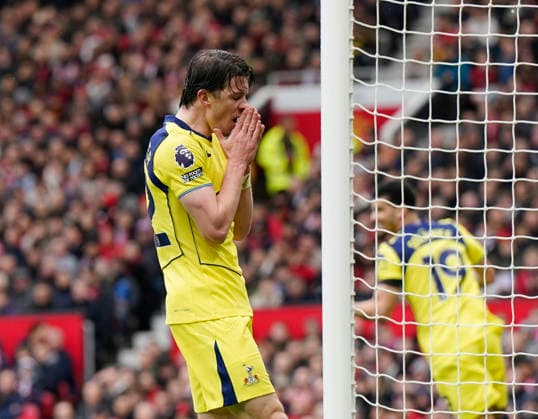 Manchester, England, 7th February 2026. Connor Gallagher of Tottenham reacts to a missed chance during the Manchester United, ManU vs Tottenham Hotspur Premier League match at Old Trafford, Manchester. Picture credit should read: Andrew Yates Sportimage EDITORIAL USE ONLY. No use with unauthorised audio, video, data, fixture lists, club league logos or live services. Online in-match use limited to 120 images, no video emulation. No use in betting, games or single club league player publications. SPI_042_AY_Man_Utd_Spurs SPI-4511-0042