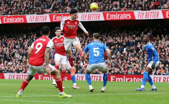 Kai Havertz of Arsenal heads wide Arsenal v Sunderland, Premier League, Football, Emirates Stadium, London, UK - 07 Feb 2026London Emirates Stadium United Kingdom EDITORIAL USE ONLY No use with unauthorised audio, video, data, fixture lists, club league logos or live services. Online in-match use limited to 120 images, no video emulation. No use in betting, games or single club league player publications. Copyright: xKieranxMcManus Shutterstockx 16524338s