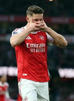 Viktor Gyökeres of Arsenal celebrates scoring a goal to make the score 2-0 Arsenal v Sunderland, Premier League, Football, Emirates Stadium, London, UK - 07 Feb 2026London Emirates Stadium United Kingdom EDITORIAL USE ONLY No use with unauthorised audio, video, data, fixture lists, club league logos or live services. Online in-match use limited to 120 images, no video emulation. No use in betting, games or single club league player publications. Copyright: xKieranxMcManus Shutterstockx 16524338ae