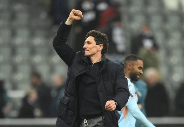 Keith Andrews manager of Brentford celebrates their third goal Newcastle United v Brentford, Premier League, Football, St James Park, Newcastle, UK - 07 Feb 2026Newcastle St James Park United Kingdom EDITORIAL USE ONLY No use with unauthorised audio, video, data, fixture lists, club league logos or live services. Online in-match use limited to 120 images, no video emulation. No use in betting, games or single club league player publications. Copyright: xRichardxLee Shutterstockx 16524399bv