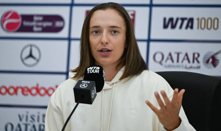 Qatar TotalEnergies Open 2026 - Day One DOHA, QATAR FEBRUARY 8: Iga Swiatek of Poland speaks during a press conference, PK, Pressekonferenz on Media Day at the Qatar TotalEnergies Open, part of the Hologic WTA, Tennis Damen Tour, at the Khalifa International Tennis and Squash Complex, in Doha, Qatar, February 8, 2026. Doha Qatar Copyright: xArturxWidakx originalFilename:widak-qatartot260208_npRrx.jpg