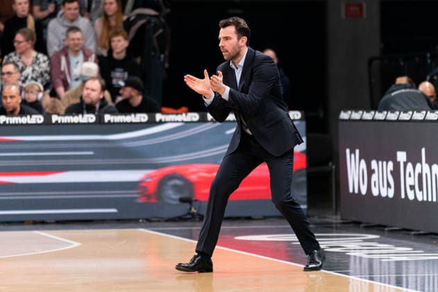Benka Barloschky (Veolia Towers Hamburg, Trainer), GER, Veolia Towers Hamburg vs Basketball Loewen Braunschweig, Basketball, Bundesliga, Spieltag 19, Saison 2025 2026, 08.02.2026 GER, Veolia Towers Hamburg vs Basketball Loewen Braunschweig, Basketball, Bundesliga, Spieltag 19, Saison 2025 2026, 08.02.2026 Hamburg Copyright: xEibner-Pressefoto MaxxVincenx EP_MVN