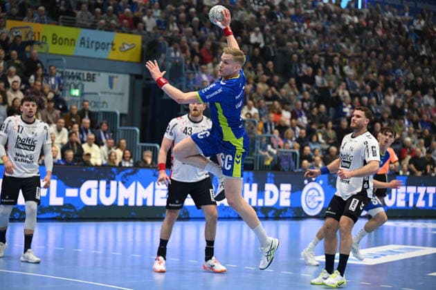 RECORD DATE NOT STATED Ellidi Vidarsson (VfL Gummersbach 4) frei beim Wurf VfL Gummersbach vs SG Flensburg-Handewitt. , Handball, Daikin 1. Bundesliga, 20. Spieltag, Spielzeit 2025-2026, Schwalbe Arena Gummersbach, 10.02.2026 VfL Gummersbach vs SG Flensburg-Handewitt. , Handball, Daikin 1. Bundesliga, 20. Spieltag, Spielzeit 2025-2026, Schwalbe Arena Gummersbach, 10.02.2026 Gummersbach Copyright: xEibner-Pressefoto JuergenxAugstx EP_JAT