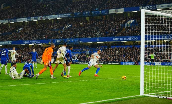 Noah Okafor of Leeds United scores a goal to make it 2-2 Chelsea v Leeds United, Premier League, Football, Stamford Bridge, London, UK - 10 Feb 2026London Stamford Bridge United Kingdom EDITORIAL USE ONLY No use with unauthorised audio, video, data, fixture lists, club league logos or live services. Online in-match use limited to 120 images, no video emulation. No use in betting, games or single club league player publications. Copyright: xJavierxGarcia Shutterstockx 16537163x