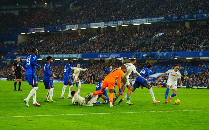 After chaotic Chelsea defence the ball runs loose to Noah Okafor of Leeds United who scores a goal to make it 2-2 Chelsea v Leeds United, Premier League, Football, Stamford Bridge, London, UK - 10 Feb 2026London Stamford Bridge United Kingdom EDITORIAL USE ONLY No use with unauthorised audio, video, data, fixture lists, club league logos or live services. Online in-match use limited to 120 images, no video emulation. No use in betting, games or single club league player publications. Copyright: xJavierxGarcia Shutterstockx 16537163am