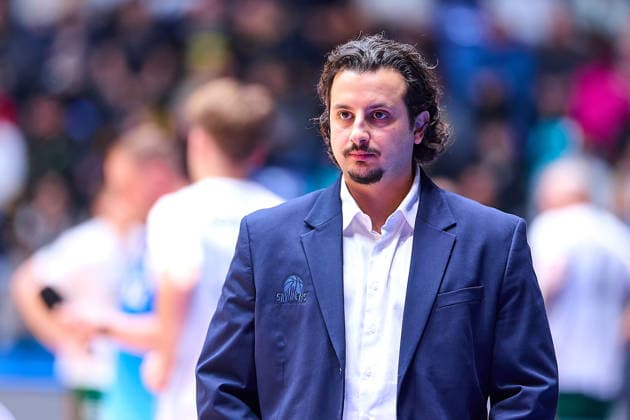 Portrait, Portraet, Freisteller von Sepehr Tarrah (Frankfurt Skyliners, Assistant Coach) GER, Skyliners Frankfurt vs. Gladiators Trier, Basketball, 19. Spieltag, EasyCredit Bundesliga, Spielzeit 2025 2026, 11.02.2026 GER, Skyliners Frankfurt vs. Gladiators Trier, Basketball, 19. Spieltag, EasyCredit Bundesliga, Spielzeit 2025 2026, 11.02.2026 Frankfurt Main Copyright: xEibner-Pressefoto GeraldxOelze-dexStoppanyx EP_ODS