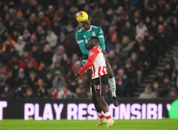 Ibrahima Konate of Liverpool gets to the ball ahead of Brian Brobbey of Sunderland Sunderland v Liverpool, Premier League, Football, Stadium of Light, Sunderland, UK - 11 Feb 2026Sunderland Stadium of Light United Kingdom EDITORIAL USE ONLY No use with unauthorised audio, video, data, fixture lists, club league logos or live services. Online in-match use limited to 120 images, no video emulation. No use in betting, games or single club league player publications. Copyright: xRichardxLee Shutterstockx 16540365g