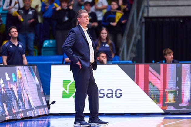 Klaus Perwas (Frankfurt Skyliners, Head Coach) nachdenklich GER, Skyliners Frankfurt vs. Gladiators Trier, Basketball, 19. Spieltag, EasyCredit Bundesliga, Spielzeit 2025 2026, 11.02.2026 GER, Skyliners Frankfurt vs. Gladiators Trier, Basketball, 19. Spieltag, EasyCredit Bundesliga, Spielzeit 2025 2026, 11.02.2026 Frankfurt Main Copyright: xEibner-Pressefoto GeraldxOelze-dexStoppanyx EP_ODS