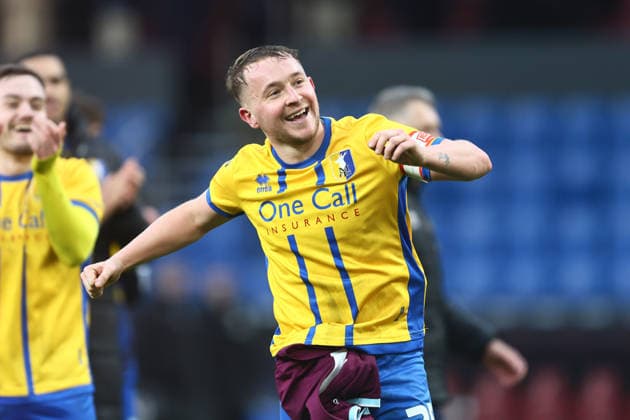 Louis Reed of Mansfield Town celebrates victory Burnley v Mansfield Town, Emirates FA Cup, Fourth Round, Football, Turf Moor, Burnley, UK - 14 Feb 2026Burnley Turf Moor United Kingdom EDITORIAL USE ONLY No use with unauthorised audio, video, data, fixture lists, club league logos or live services. Online in-match use limited to 120 images, no video emulation. No use in betting, games or single club league player publications. Copyright: xPhilxOldham Shutterstockx 16608267bk