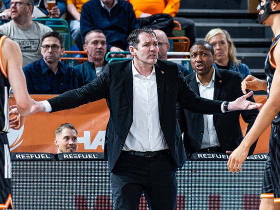 Ty Harrelson (ratiopharm Ulm, Head Coach) ist frustriert RASTA Vechta vs. ratiopharm Ulm, Basketball, easyCredit Basketball Bundesliga, 20. Spieltag, Saison 2025 2026, 14.02.2026 RASTA Vechta vs. ratiopharm Ulm, Basketball, easyCredit Basketball Bundesliga, 20. Spieltag, Saison 2025 2026, 14.02.2026 Vechta Copyright: xEibner-Pressefoto DamianxKruczynx EP_DKI