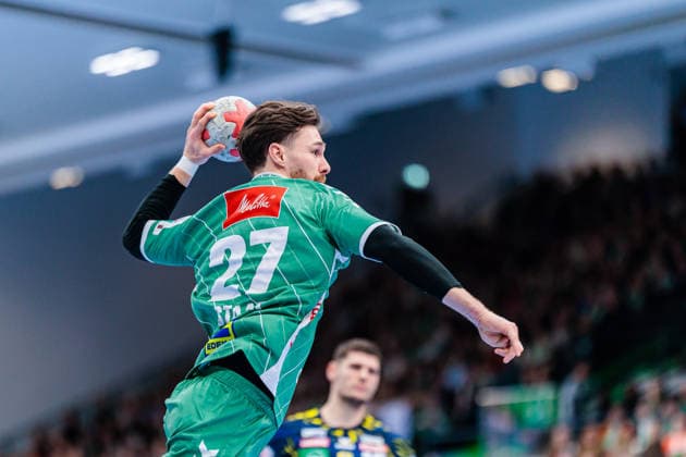 Handball, HBL, GWD Minden - Rhein-Neckar Löwen #2 Max Staar (GWD Minden, 27) im Torwurf GER, GWD Minden vs. Rhein-Neckar Loewen, Handball, 1. Bundesliga, 21. Spieltag, Spielzeit 2025 2026, 14.02.2026 GER, GWD Minden vs. Rhein-Neckar Loewen, Handball, 1. Bundesliga, 21. Spieltag, Spielzeit 2025 2026, 14.02.2026 Minden Copyright: xEibner-Pressefoto JanxRollingerx EP_JSK