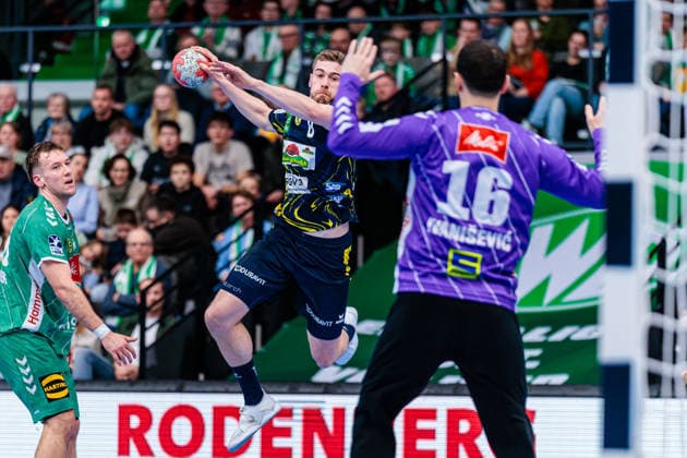 Handball, HBL, GWD Minden - Rhein-Neckar Löwen #2 v.l. Tim Nothdurft (Rhein-Neckar Loewen, 08), Tibor Ivanisevic (GWD Minden, 16) GER, GWD Minden vs. Rhein-Neckar Loewen, Handball, 1. Bundesliga, 21. Spieltag, Spielzeit 2025 2026, 14.02.2026 GER, GWD Minden vs. Rhein-Neckar Loewen, Handball, 1. Bundesliga, 21. Spieltag, Spielzeit 2025 2026, 14.02.2026 Minden Copyright: xEibner-Pressefoto JanxRollingerx EP_JSK