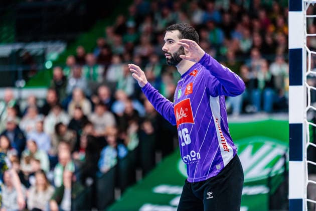 Handball, HBL, GWD Minden - Rhein-Neckar Löwen #2 Tibor Ivanisevic (GWD Minden, 16) GER, GWD Minden vs. Rhein-Neckar Loewen, Handball, 1. Bundesliga, 21. Spieltag, Spielzeit 2025 2026, 14.02.2026 GER, GWD Minden vs. Rhein-Neckar Loewen, Handball, 1. Bundesliga, 21. Spieltag, Spielzeit 2025 2026, 14.02.2026 Minden Copyright: xEibner-Pressefoto JanxRollingerx EP_JSK