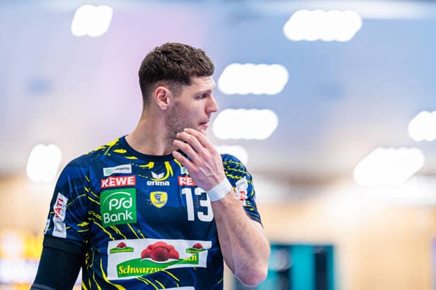 Handball, HBL, GWD Minden - Rhein-Neckar Löwen #2 Sebastian Heymann (Rhein-Neckar Loewen, 13) GER, GWD Minden vs. Rhein-Neckar Loewen, Handball, 1. Bundesliga, 21. Spieltag, Spielzeit 2025 2026, 14.02.2026 GER, GWD Minden vs. Rhein-Neckar Loewen, Handball, 1. Bundesliga, 21. Spieltag, Spielzeit 2025 2026, 14.02.2026 Minden Copyright: xEibner-Pressefoto JanxRollingerx EP_JSK