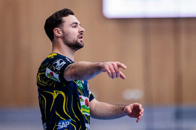 Handball, HBL, GWD Minden - Rhein-Neckar Löwen #2 Dani Baijens (Rhein-Neckar Loewen, 77) gestikuliert GER, GWD Minden vs. Rhein-Neckar Loewen, Handball, 1. Bundesliga, 21. Spieltag, Spielzeit 2025 2026, 14.02.2026 GER, GWD Minden vs. Rhein-Neckar Loewen, Handball, 1. Bundesliga, 21. Spieltag, Spielzeit 2025 2026, 14.02.2026 Minden Copyright: xEibner-Pressefoto JanxRollingerx EP_JSK