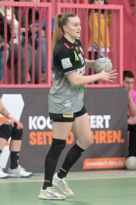 Cara Reuthal (SV Union Halle-Neustadt, 26) TusSies Metzingen vs. SV Union Halle-Neustadt, Handball, Alsco HBF, 17.Ligaspieltag, Saison 2025 2026, 15.02.2026 TusSies Metzingen vs. SV Union Halle-Neustadt, Handball, Alsco HBF, 17.Ligaspieltag, Saison 2025 2026, 15.02.2026 Tuebingen Copyright: xEibner-Pressefoto TobiasxBaurx EP_TBR