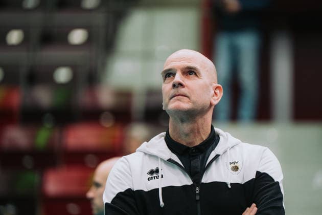 Michael Dornheim (Barock Volleys MTV Ludwigsburg, Co-Trainer) vor dem Spiel, Barock Volleys MTV Ludwigsburg vs. Berlin Recycling Volleys, Volleyball, 1. Bundesliga, 22. Spieltag, Saison 2025 2026, 15.02.2026, Barock Volleys MTV Ludwigsburg vs. Berlin Recycling Volleys, Volleyball, 1. Bundesliga, 22. Spieltag, Saison 2025 2026, 15.02.2026, Ludwigsburg Copyright: xEibner-Pressefoto LarsxNeumannx EP_LNN