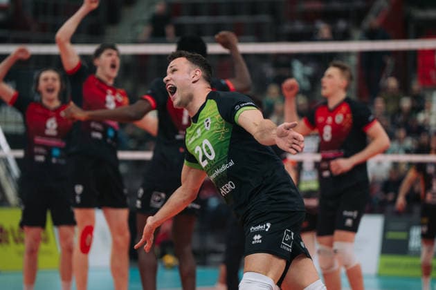 Jeffrey Klok (Barock Volleys MTV Ludwigsburg, 20) jubelt ueber den Punkt, Barock Volleys MTV Ludwigsburg vs. Berlin Recycling Volleys, Volleyball, 1. Bundesliga, 22. Spieltag, Saison 2025 2026, 15.02.2026, Barock Volleys MTV Ludwigsburg vs. Berlin Recycling Volleys, Volleyball, 1. Bundesliga, 22. Spieltag, Saison 2025 2026, 15.02.2026, Ludwigsburg Copyright: xEibner-Pressefoto LarsxNeumannx EP_LNN