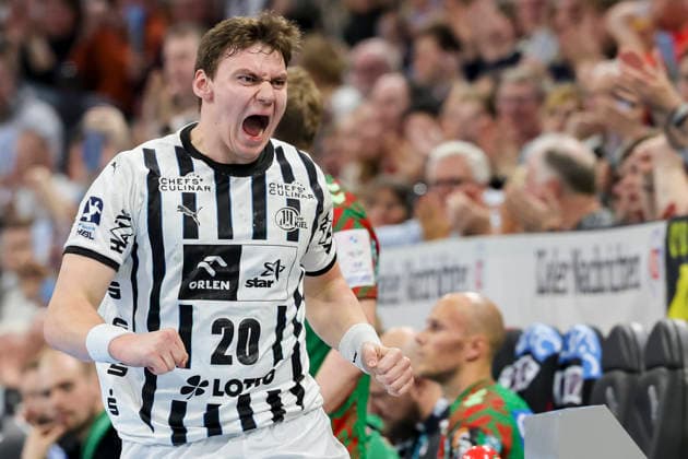 Lukas Laube (THW Kiel) jubelt, DAIKIN Handball Bundesliga, THW Kiel v SC Magdeburg, Wunderino Arena am 15. February 2026 in Kiel, Deutschland. (Foto von Marco Steinbrenner DeFodi Images) Lukas Laube (THW Kiel) cheers, DAIKIN Handball Bundesliga, THW Kiel v SC Magdeburg, Wunderino Arena, February 15, 2026 in Kiel, Germany. (Photo by Marco Steinbrenner DeFodi Images) -