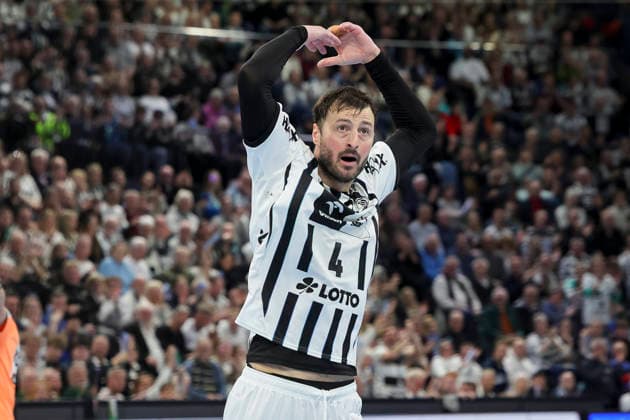 Domagoj Duvnjak (THW Kiel) jubelt, DAIKIN Handball Bundesliga, THW Kiel v SC Magdeburg, Wunderino Arena am 15. February 2026 in Kiel, Deutschland. (Foto von Marco Steinbrenner DeFodi Images) Domagoj Duvnjak (THW Kiel) cheers, DAIKIN Handball Bundesliga, THW Kiel v SC Magdeburg, Wunderino Arena, February 15, 2026 in Kiel, Germany. (Photo by Marco Steinbrenner DeFodi Images) -